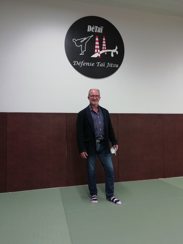 Visite surprise de notre ancien professeur et membre fondateur Franck, heureux retraité dans le sud de la France, mais toujours très actif en Taï-Jitsu.